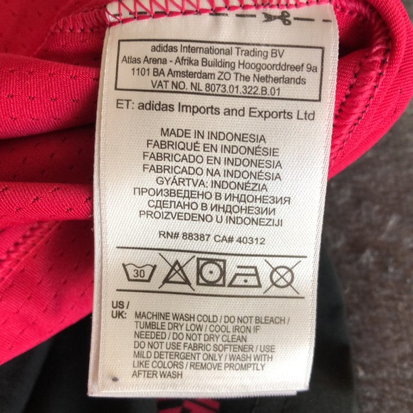 Women’s Adidas size medium climalite black and pink workout skirt with shorts - Picture 4 of 13